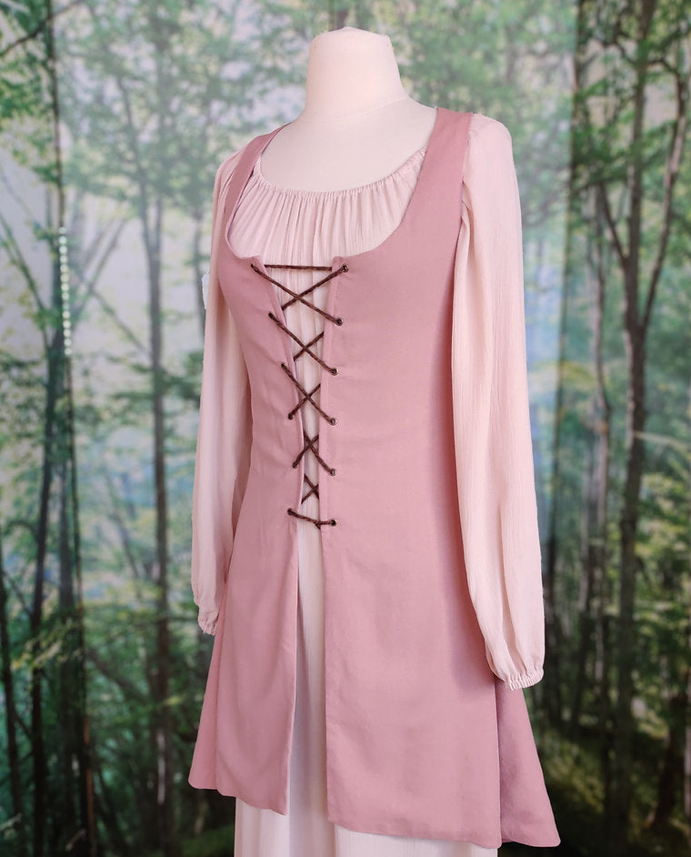 pink medieval dress Princess Renaissance Dress, size: X-Large 35 Hips Pink Renaissance Fantasy Renaissance Over