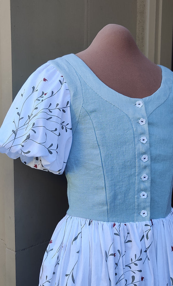 Maria floral dirndl dress sound of music XXL Maria floral dirndl dress sound of music XXL