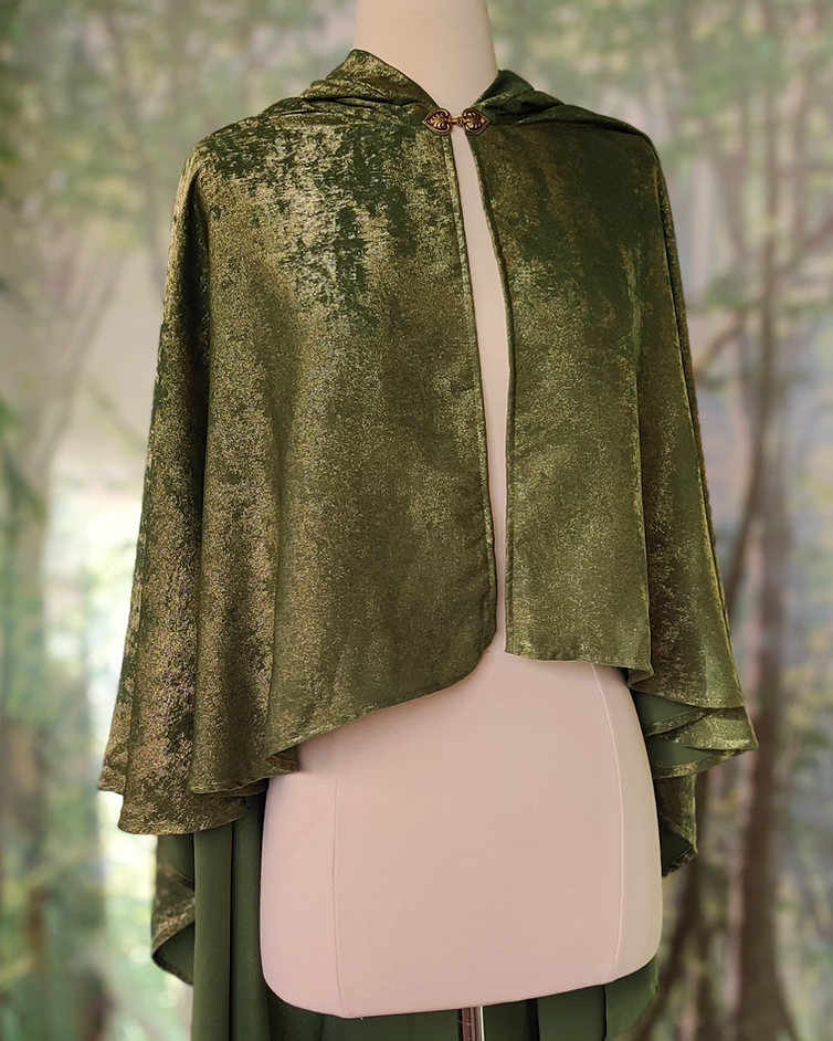 Elven hooded cape green and shimmering gold